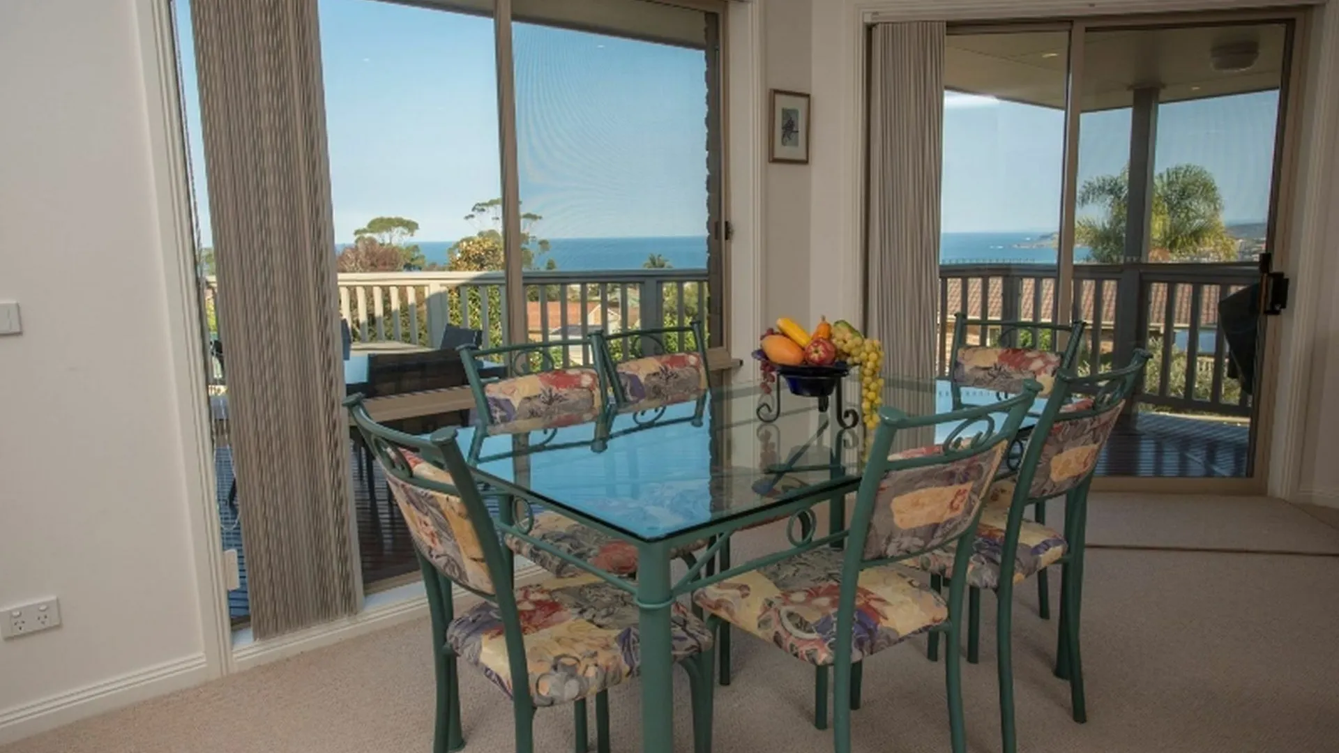 'Carnook House' Tura Beach 0*,
